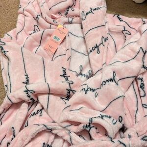 Juicy Couture Blush Scripted Robe
